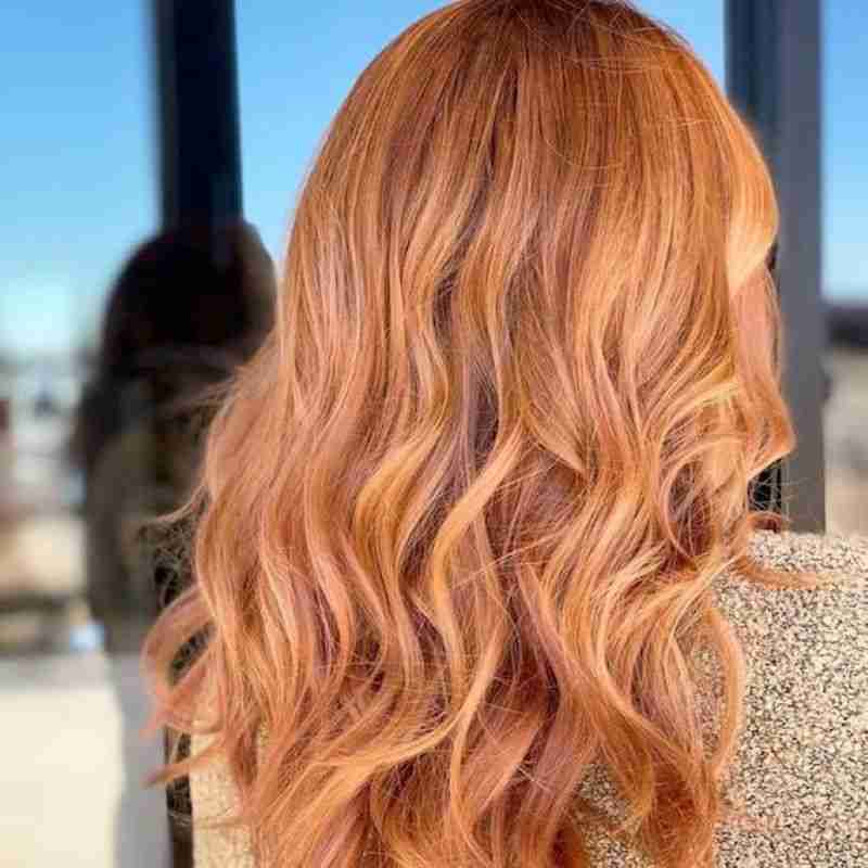 Tóc màu Blonde – Lựa chọn hoàn hảo cho mái tóc tẩy
