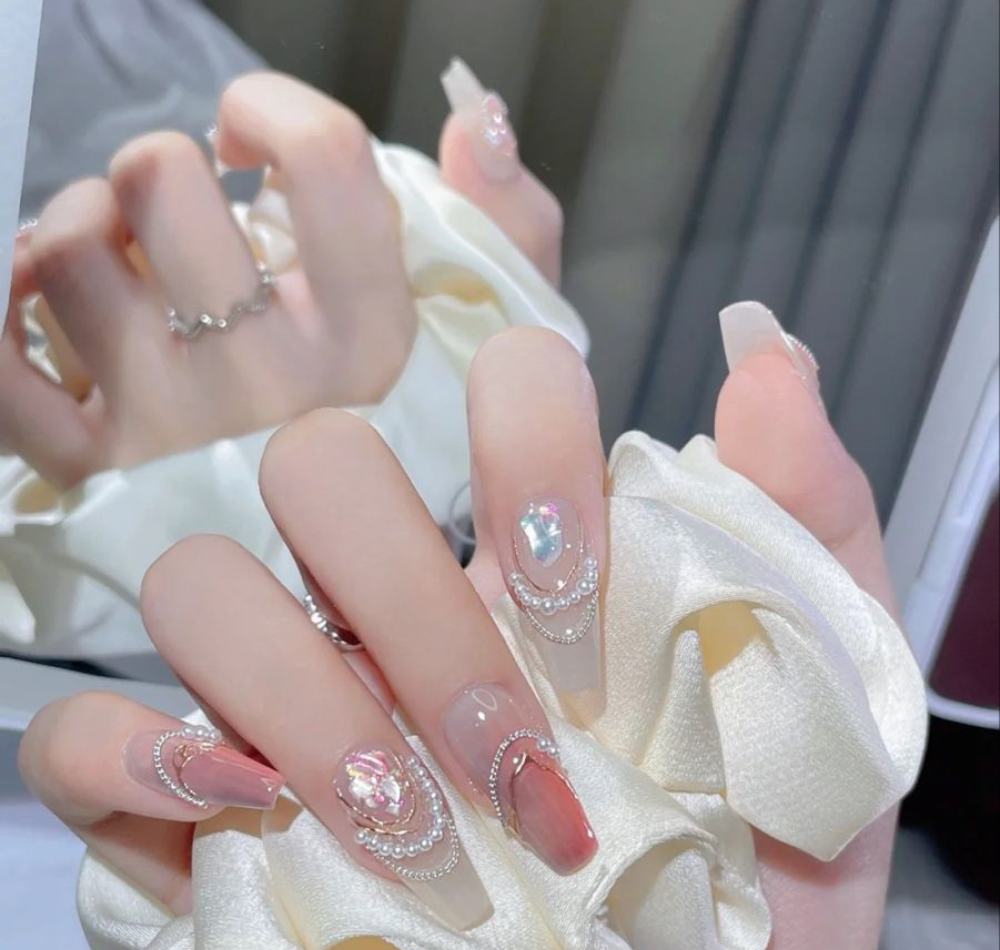 nail Hong nhat Ngoc Trai 1