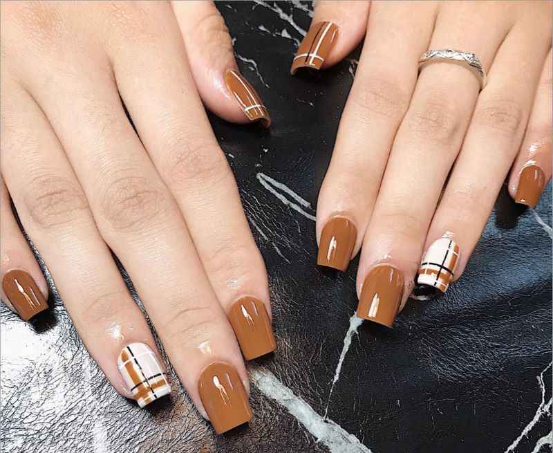 Nail màu nâu sữa Hàn Quốc