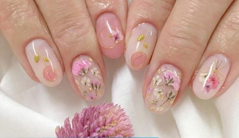 mẫu nail hoa hồng khô