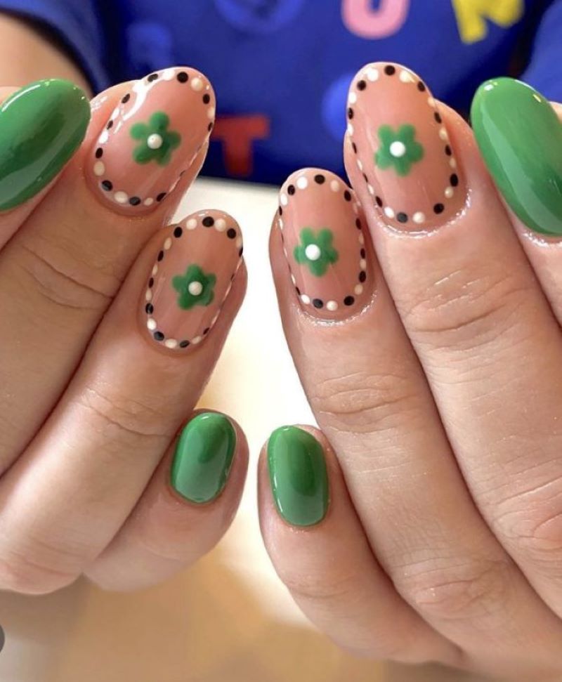 Nail xanh phối hồng đơn giản nhẹ nhàng