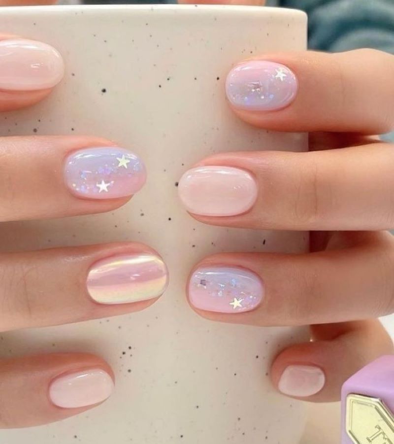 Mẫu nail cho tay thô - màu hologram lấp lánh