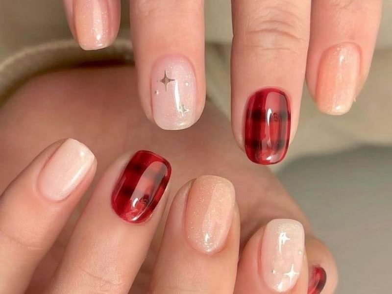 Nail bóng lấp lánh kim tuyến 