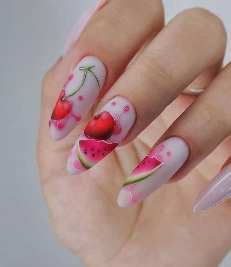 Mẫu nail ngọt ngào bởi hình ảnh quả dưa hấu và cherry