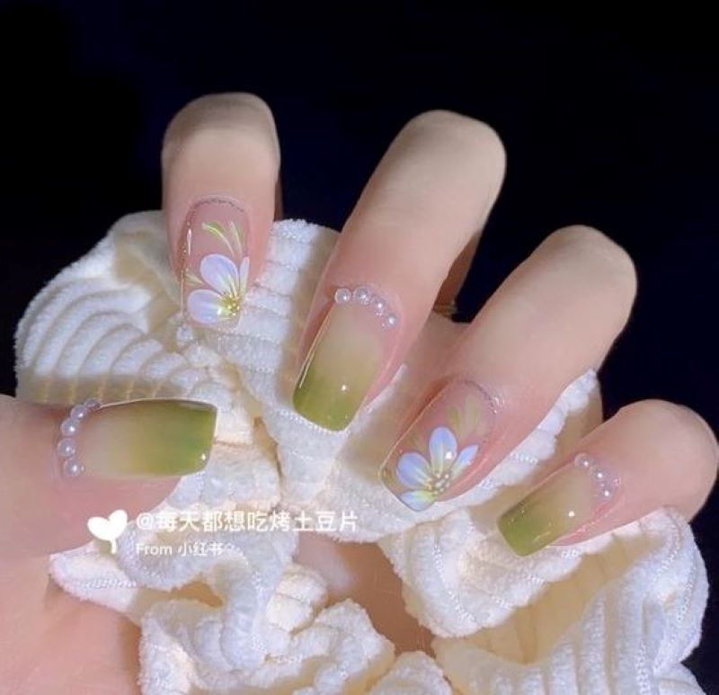 Nail màu xanh mint cực đẹp cho móng dài 