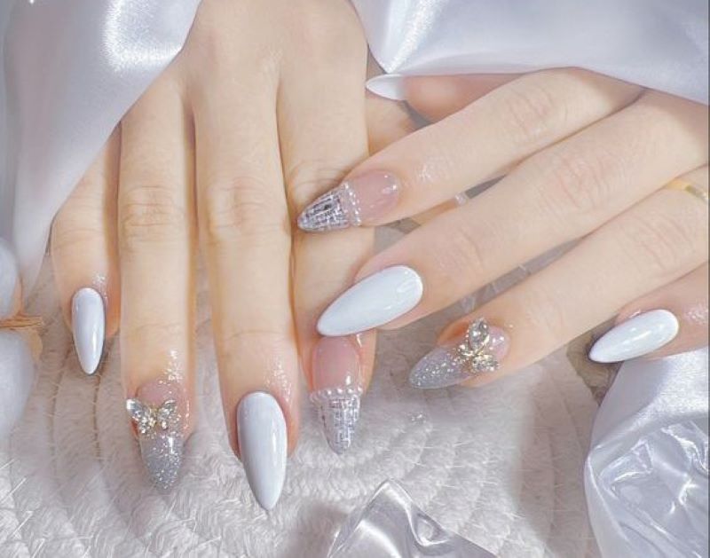 nail nhọn kim tuyến lấp lánh 