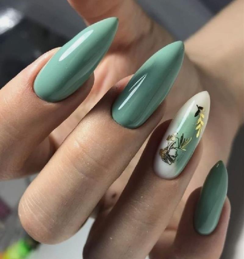 Nail màu xanh ngọc sơn bóng 