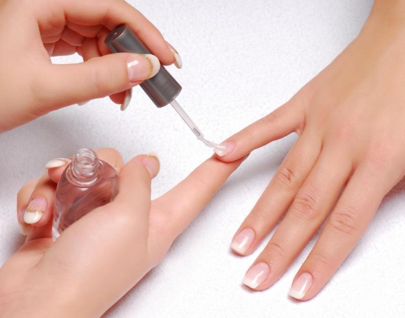 Sơn kiềm dầu nail là gì 