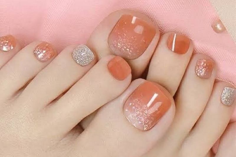 Nail cam bạc độc đáo