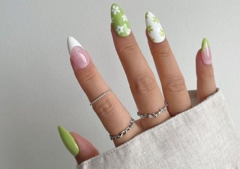 Phối màu cùng nail màu xanh lá cây cá tính