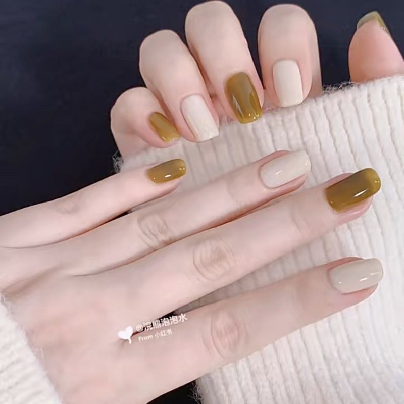 Nail tron màu pastel đơn giản mà ngọt ngào 