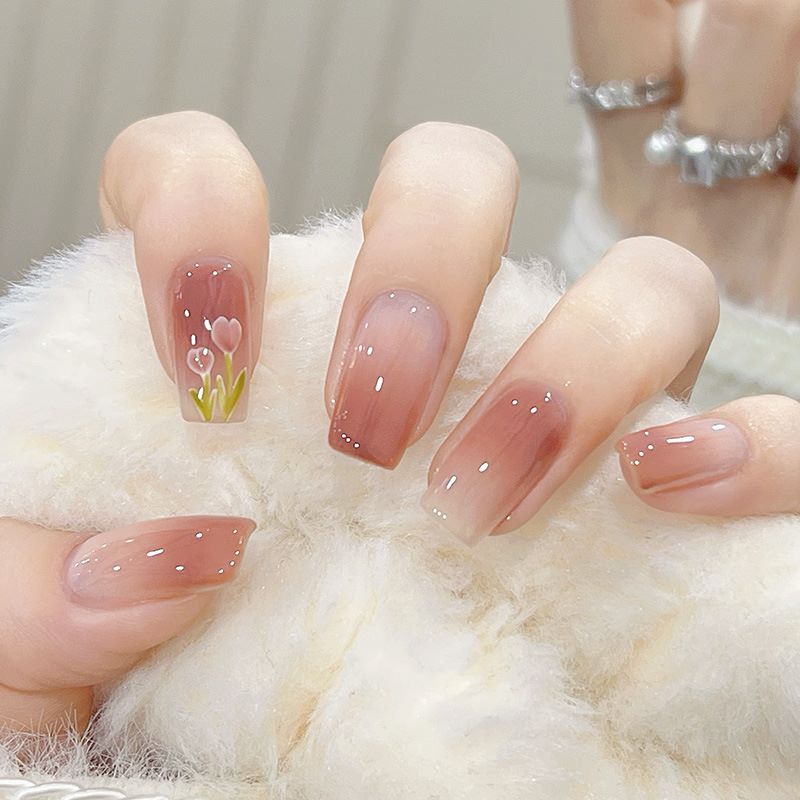 mẫu nail hoa tulip