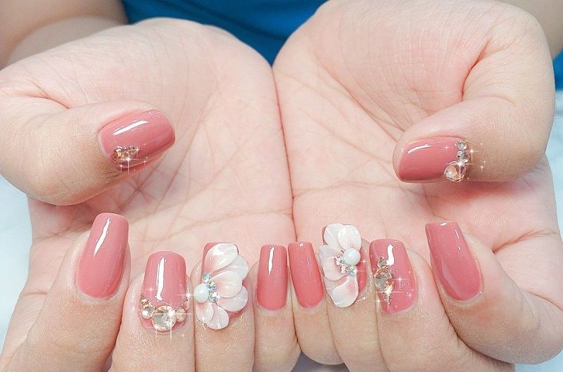 Nail hồng pastel