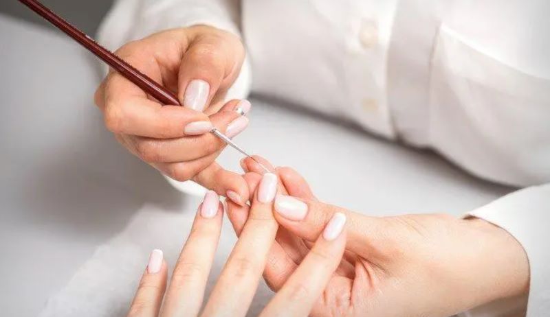 Tự học làm nail tại nhà